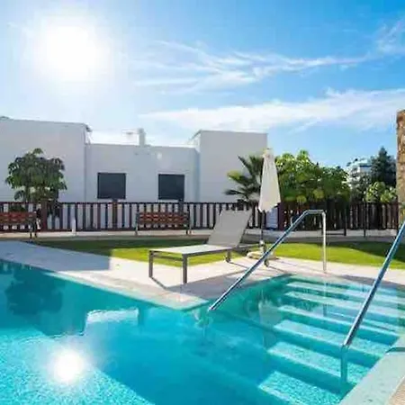 Luxury House With Private Rooftop Jacuzzi On The Golden Mile * Marbella